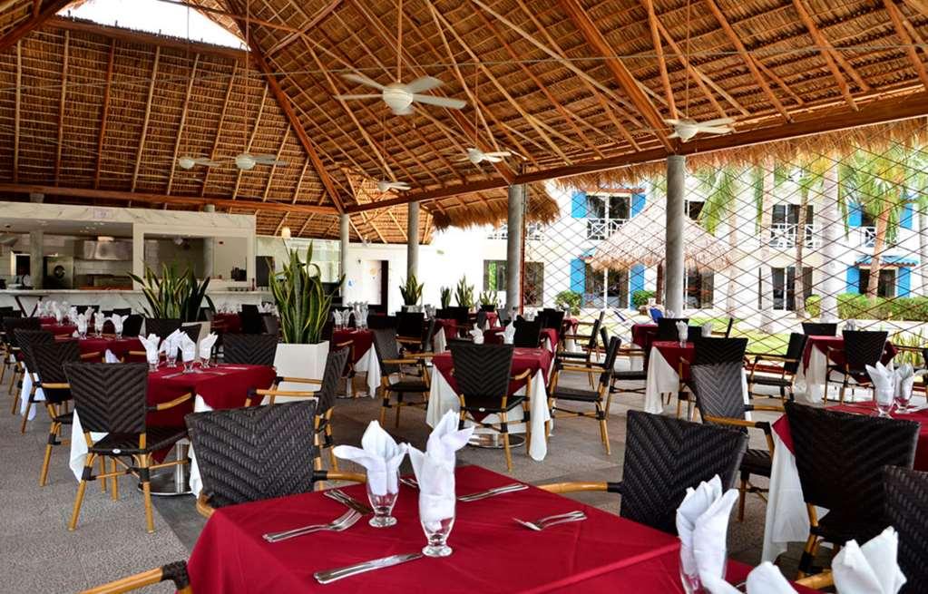 Playa Blanca Beach Resort Restoran fotoğraf